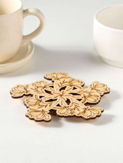 Цена за 2 шт. Подставка под горячее «Цветы», вид 1, 11см, можжевельник, фанера