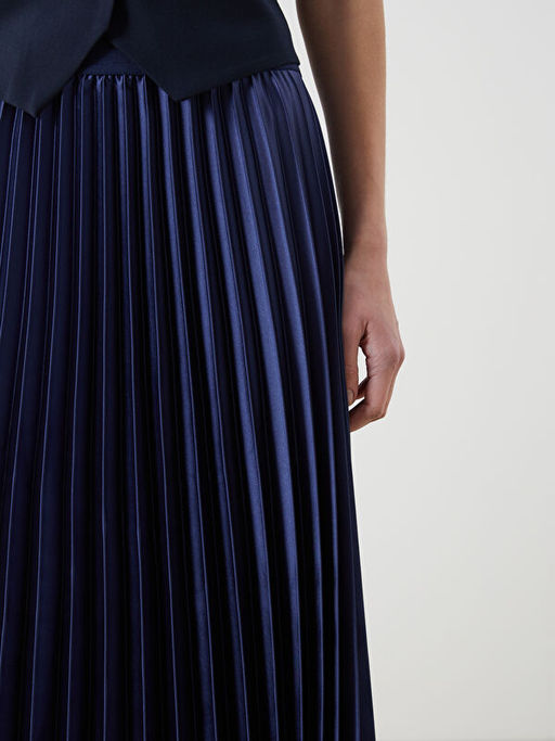 Beli Lastikli Saten Kad?n Pileli Etek