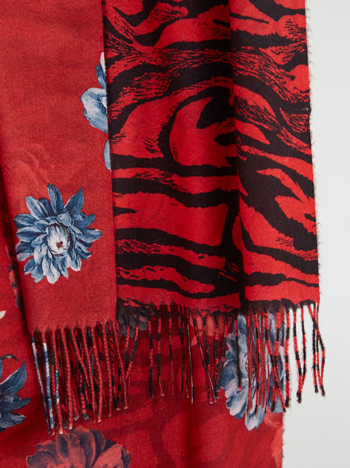 в составе шерсть Большой, мягкий, теплый двусторонний палантин с рисунком в стиле «арт-деко». - Tantino фото 4