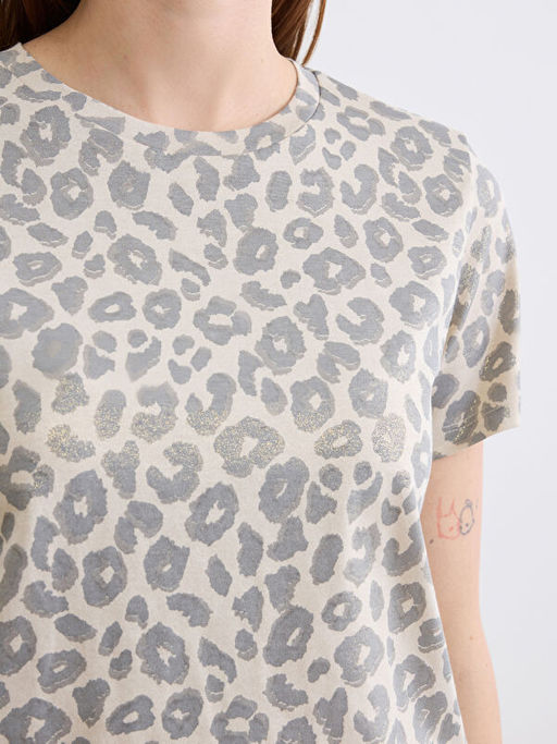 Bisiklet Yaka Leopar Desenli Kad?n Ti??rt