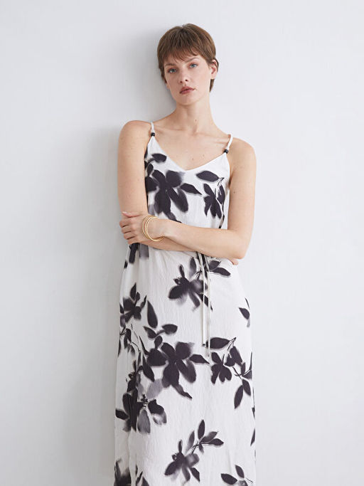 V Yaka ?i?ekli Ask?l? A Kesim Elbise