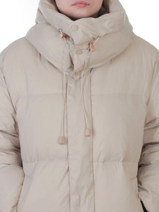 3063 BEIGE Пальто пуховое женское оверсайз (утиный пух) - Fashion фото 4