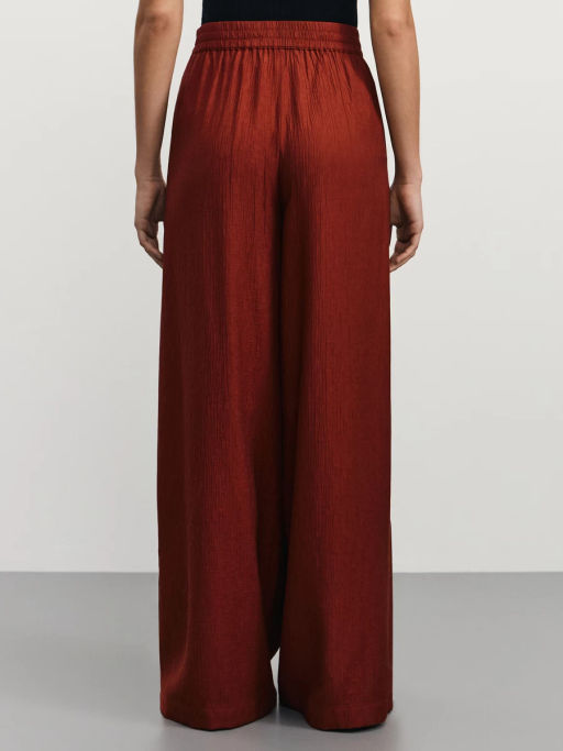 Широкие фактурные брюки из вискозы / Zarina  фото 4