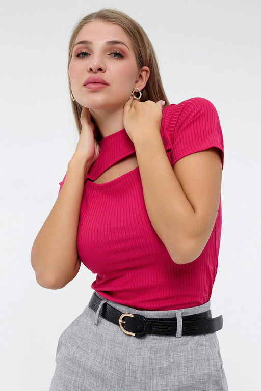 Кофта женская в рубчик с акцентным декольте 2ксL SMILE