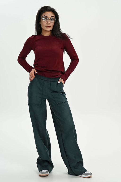 Брюки из мягкой эко замши