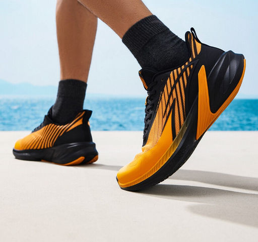 Кроссовки для бега