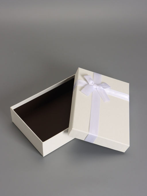 Набор подарочных коробок 3 в 1, прямоугольные с бантом, молочный, 33.5×25×11.5; 29×21×9; 24.5×17×6.5 см