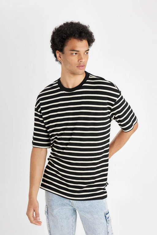 Полосатая футболка из плотной ткани с короткими рукавами и круглым вырезом Comfort Fit - Defacto фото 11