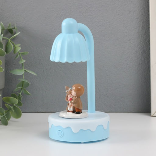 Фигурка светящаяся Малыш дарит сердечко, 8?8?16 см, МИКС