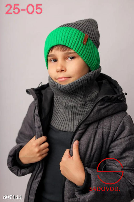 Комплекс шапка и снуд зима