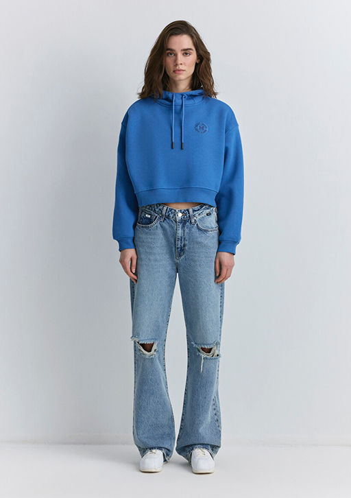 Mavi Patch Logo Kapusonlu Mavi Crop Sweatshirt  фото 3