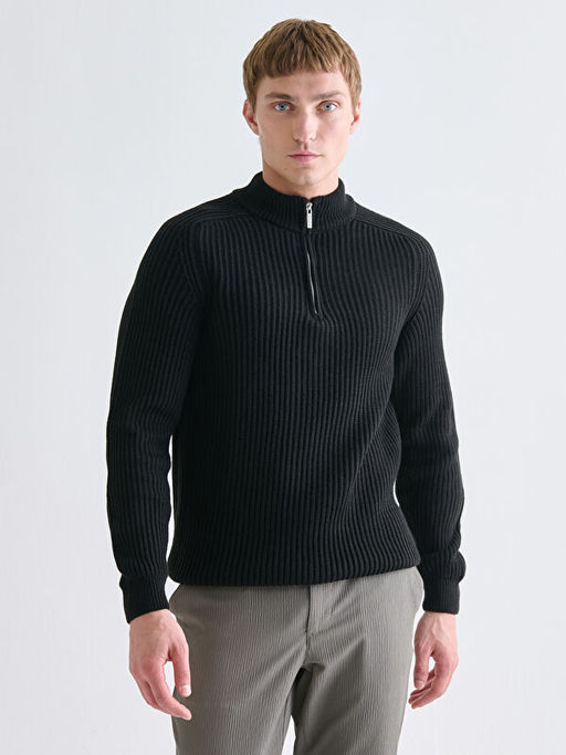 Dik Yaka Uzun Kollu Erkek Triko Kazak