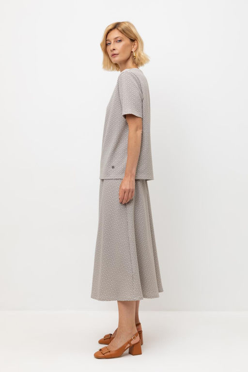 ЕВТ 7029/перламутровое облако,3Д квадраты юбка жен