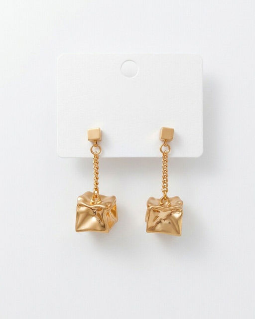 Стильные серьги