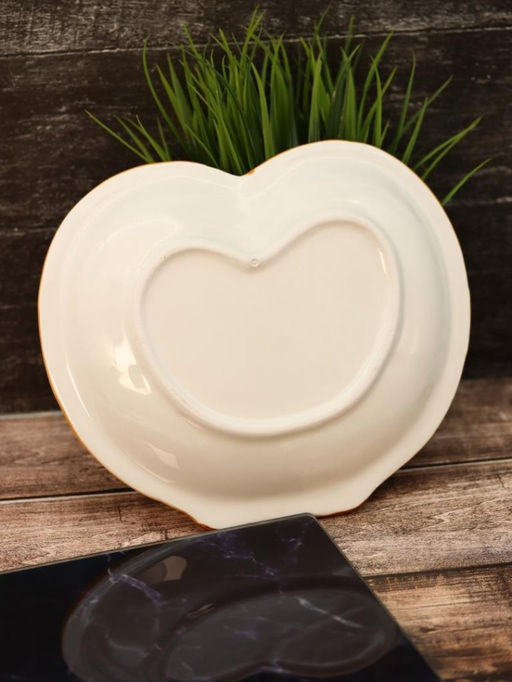 Тарелка керамическая iLikeGift Sweet bagel, 20,3х17,2х2,5 см