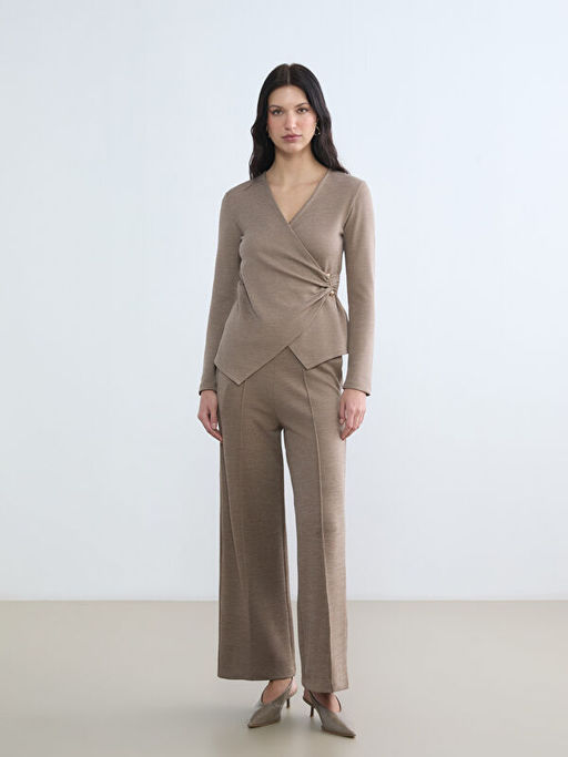 Kruvaze Yaka Toka Detayl? B?zg?l? Bluz