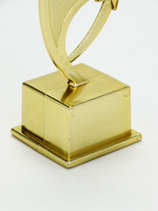 Наградная фигура под нанесение «Человек со звездами», золото, пластик