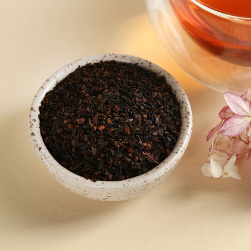 Подарочный набор «С 8 Марта»: чай апельсин с шоколадом, 50 г, кружка 300 мл