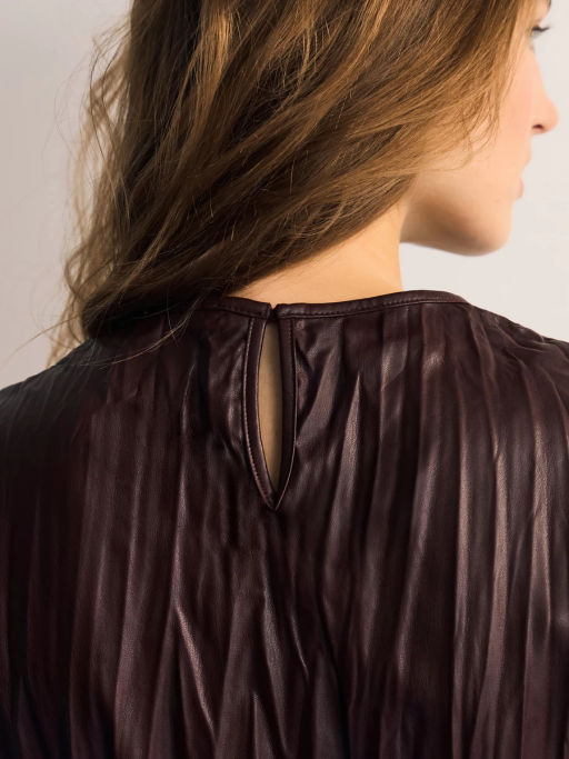 Блуза из искуственной кожи / Zarina