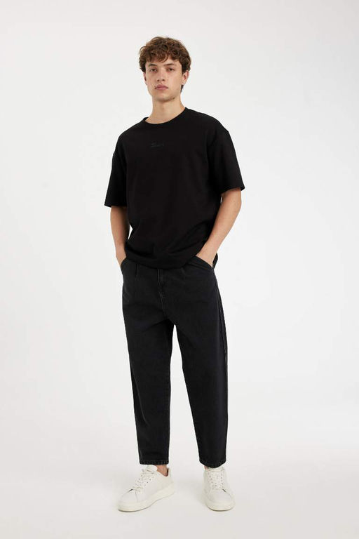 Удобная футболка с короткими рукавами из плотной ткани с круглым вырезом и принтом - Defacto фото 2