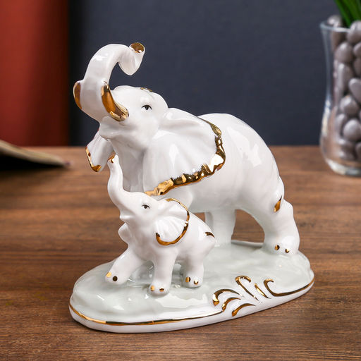 Фигурка керамика «Прогулка слона и слонёнка», белый с золотом, 12.2×12.7×7.2 см