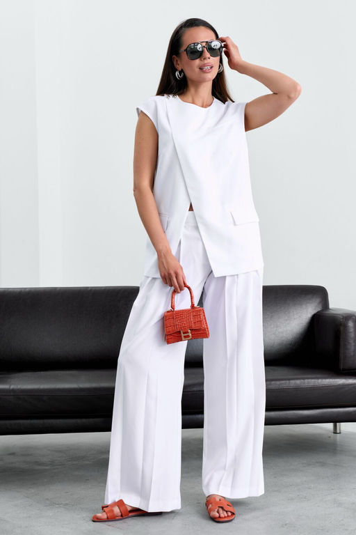 Костюм LISSANA 5016 белый