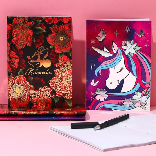 Блокнот А5, 40 листов, на скрепке, в точку, тиснение серебро, «Минни Маус и единорог»