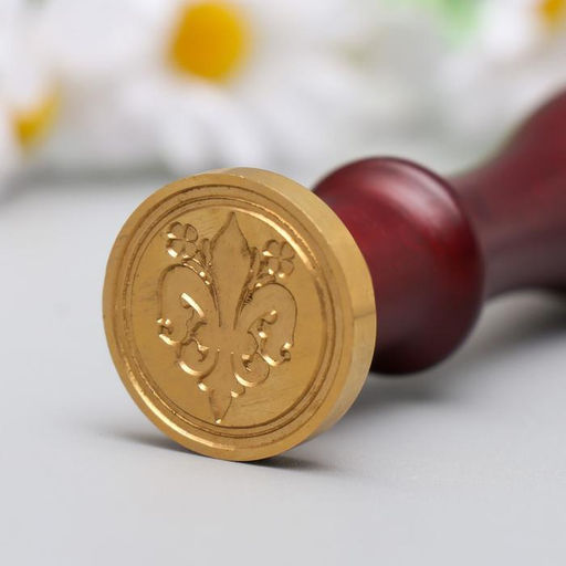 Печать для сургуча с деревянной ручкой «Геральдическая лилия с цветами», 9×2.5×2.5 см