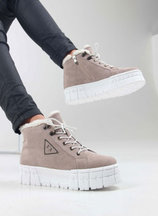 Ботинки 243.212131w. каменный замша / Шерсть