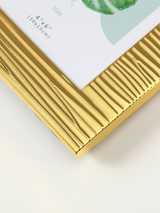 Фоторамка для фото 10×15 см «Зебра», золото гальваника, металл, 1.7×14.2×19.3 см