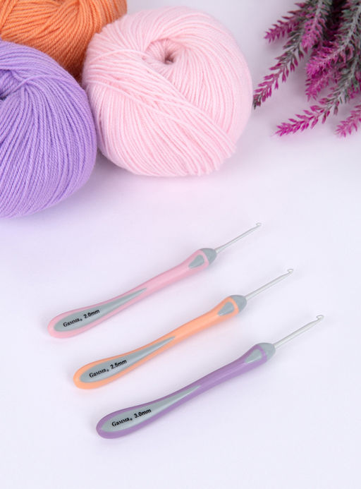 Для вязания Gamma RHT крючок с прорезин. ручкой алюминий d 2.0 мм 14.5 см в блистере c покрытием фото 6