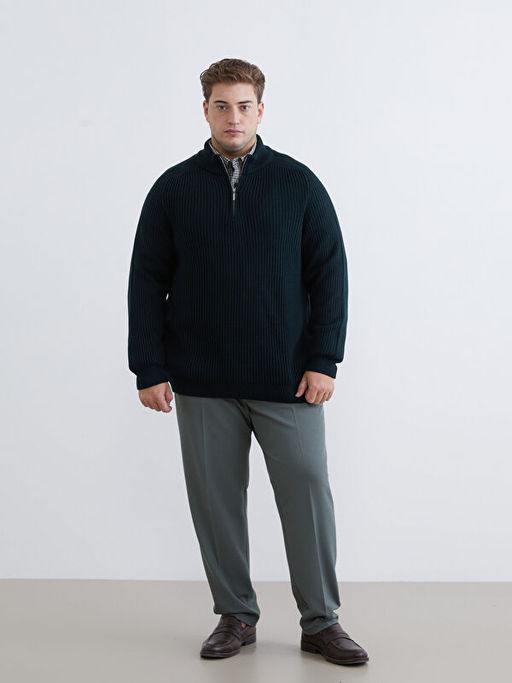 B?y?k Beden Dik Yaka Erkek Triko Kazak