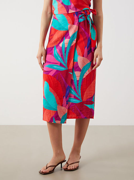 Beli Lastikli ?i?ekli Etek