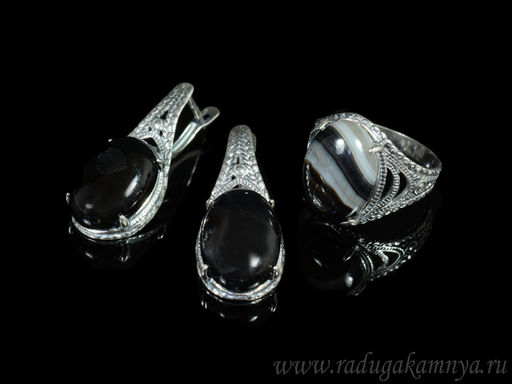 Кольцо Серьги с агатом размер 19
