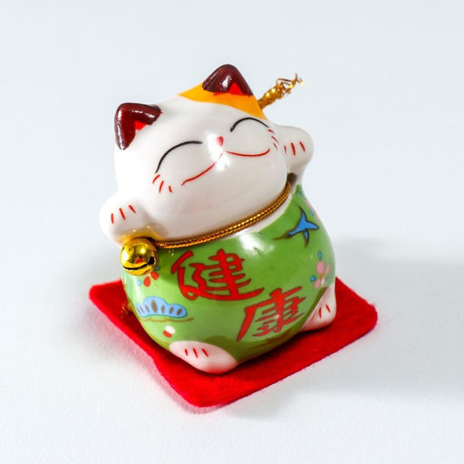 Сувенир керамика Манэки-нэко в костюмчиках на подушечках 4,5х3,8х4,6 см набор 5 шт - Simaland фото 7