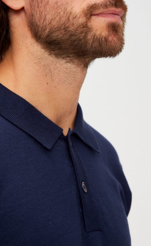 Джемпер мужской с отложным воротником и планкой на пуговицах F221-15-22021 тёмно-синий - Fine joyce фото 7