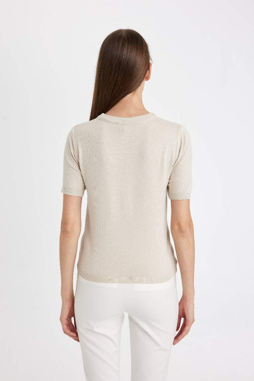 Трикотажный свитер обычного кроя с круглым вырезом и короткими рукавами - Defacto фото 5