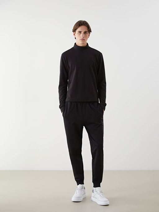 Dik Yaka Erkek Sweatshirt