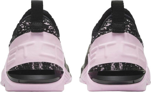 Кроссовки взрослые