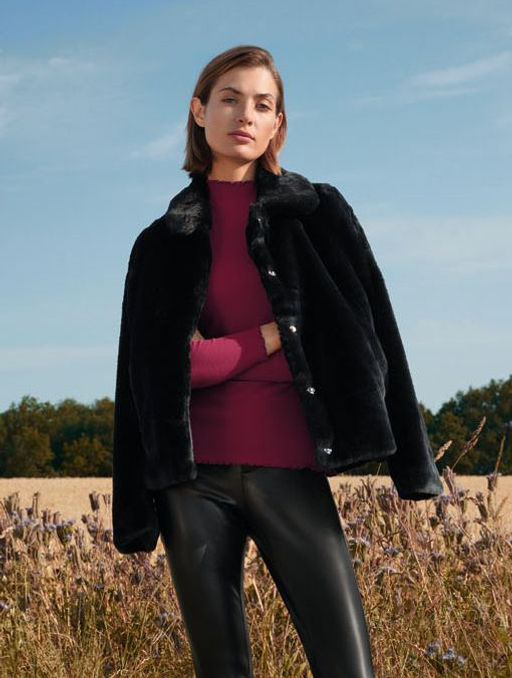 Плюшевая куртка ESMARA  фото 2