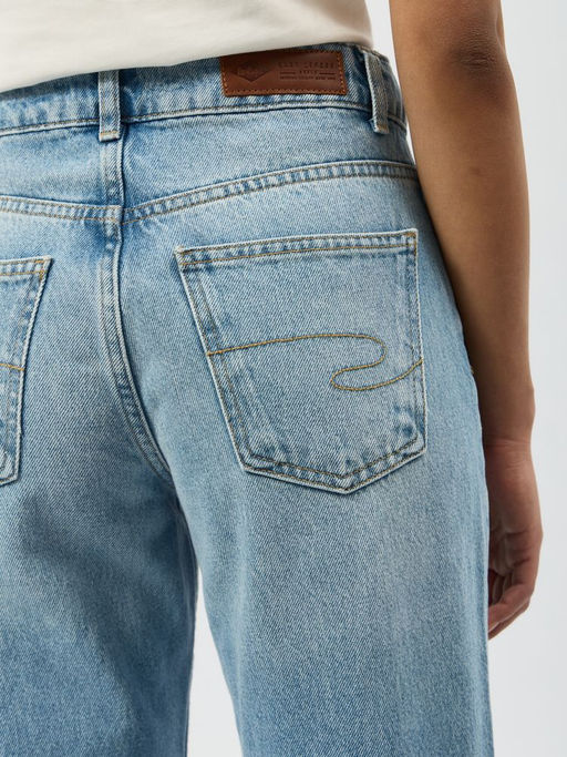 Женские джинсы DIANA классического кроя / Lee Cooper