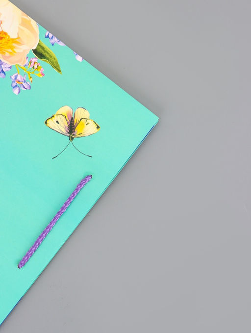 Цена за 2 шт. Пакет подарочный ламинированный вертикальный Цветочная панорама, 26?12?32 см