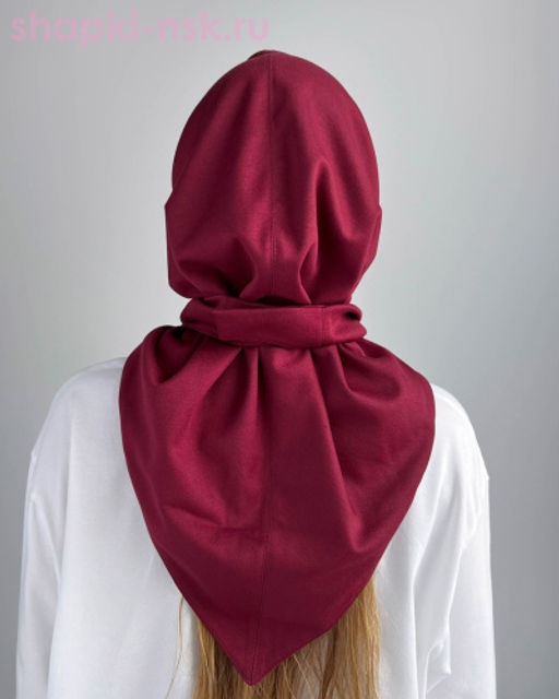 73.60/00-81 Косынка женская (127 х 67)