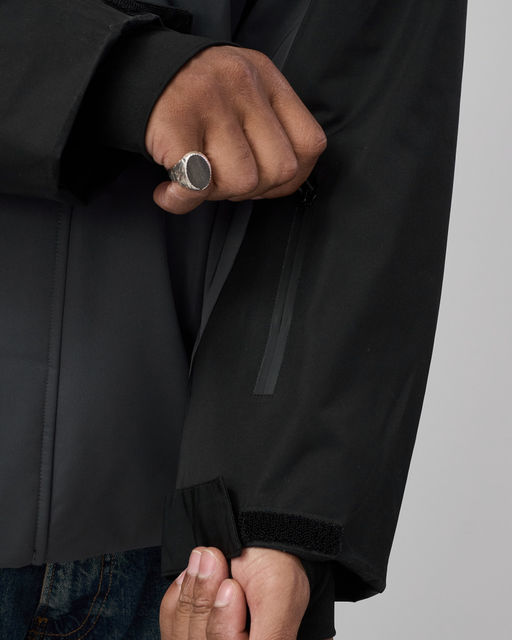 Горнолыжная куртка мужская зимняя темно-серого цвета 7616TC