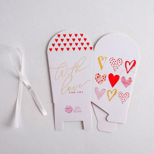 Цена за 5 шт. Коробка бонбоньерка, упаковка подарочная, With love, 8?7.5?6 см см