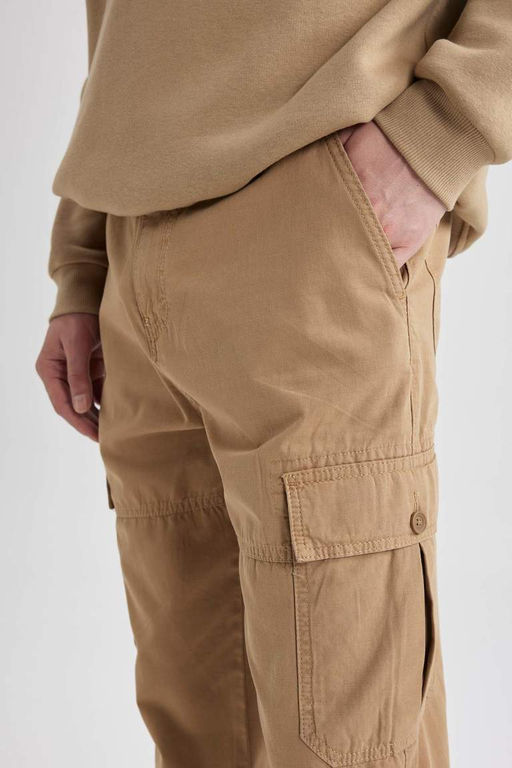 Прямые габардиновые брюки с карманами-карго и карманами Relax Fit - Defacto фото 5