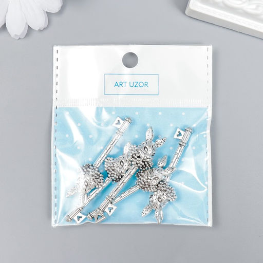 Цена за 3 шт. Декор для творчества металл "Ключик с головой зайца" серебро 4,8х1,5 см