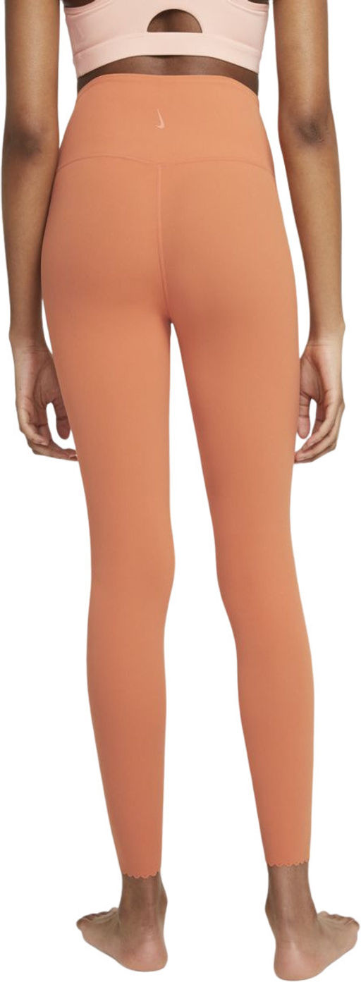 Тайтсы женские