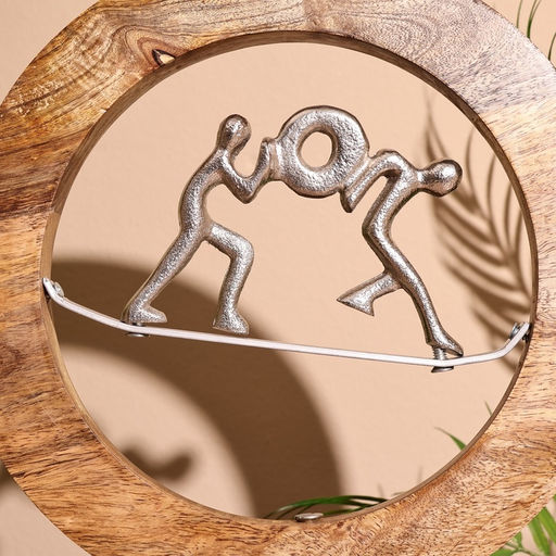 Сувенир интерьерный в деревянном кольце «Труд», 30×8×33 см