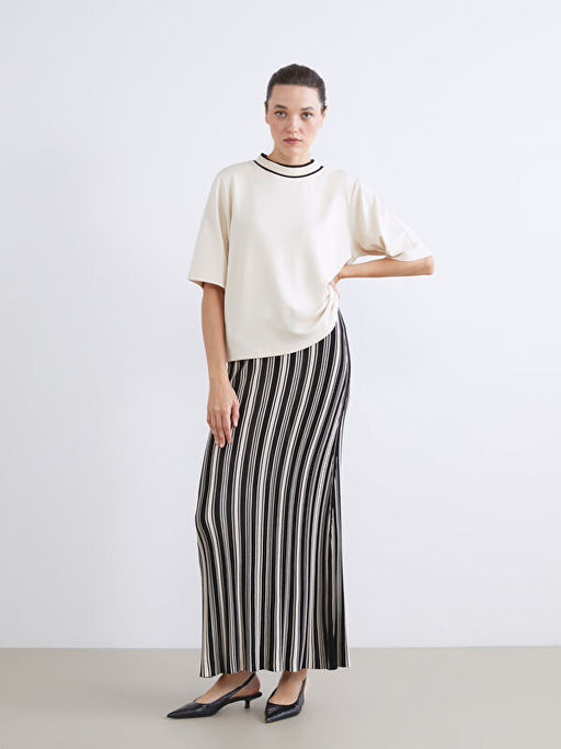 Yaka Detayl? Kad?n Ti??rt